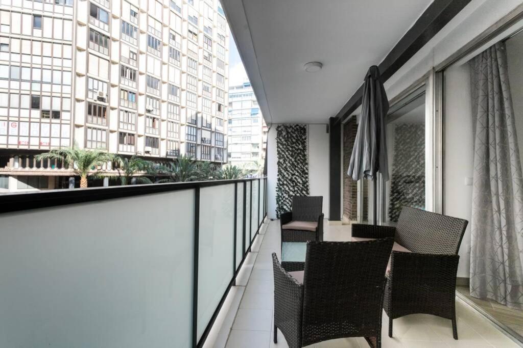 Espacioso Y Centrico Piso Con Zona Chill-Out Аликанте Экстерьер фото